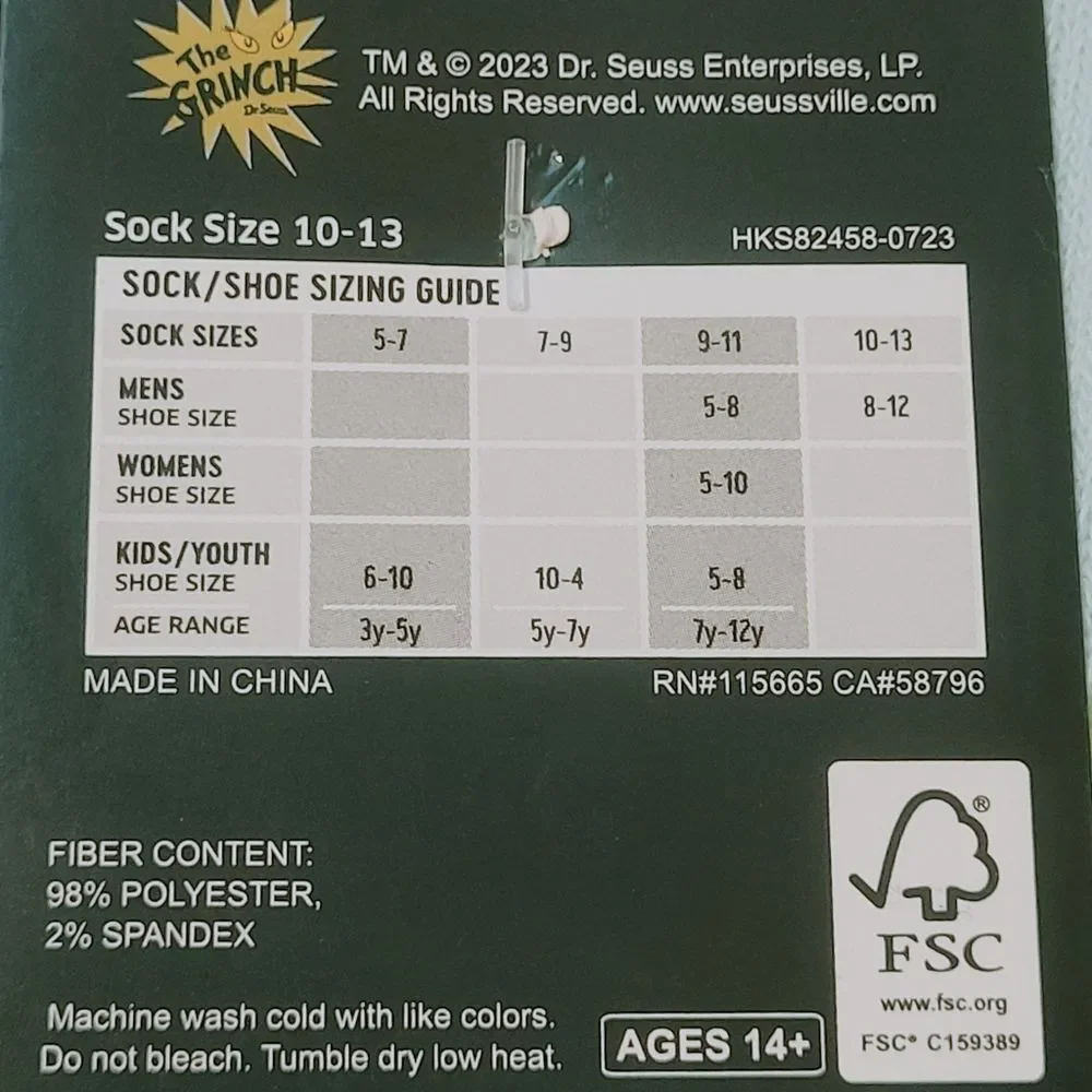 Bioworld Grinch Crew Socks 2 Pair Christmas Mens Sock Size 10-13 Shoes 8-12 New